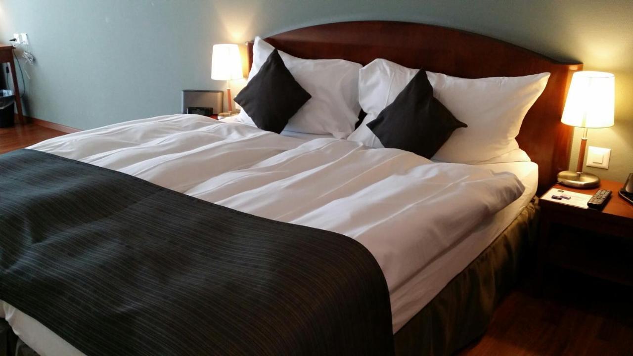 Hotel Rallye & Entrees Aux Bains De La Gruyere Bulle Eksteriør bilde
